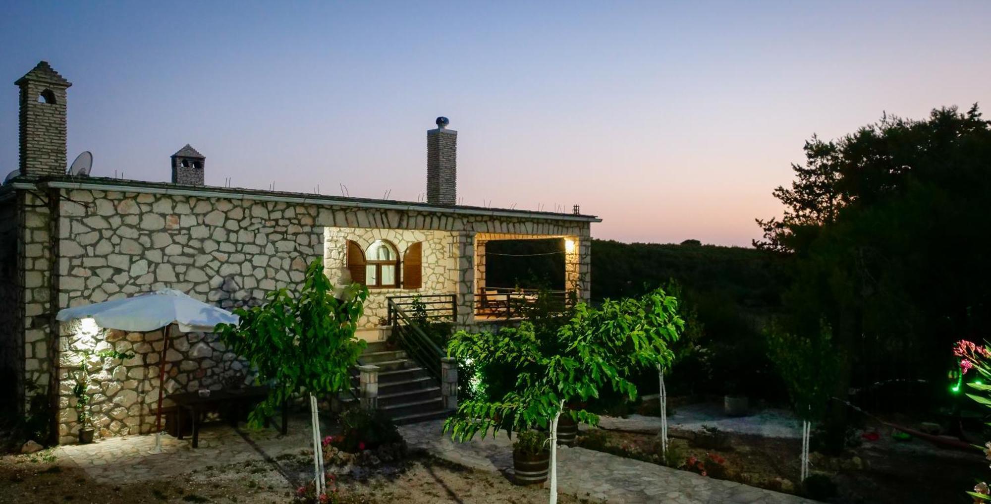 Fterini Apartments Sterna & Alletri Agios Leon Dış mekan fotoğraf