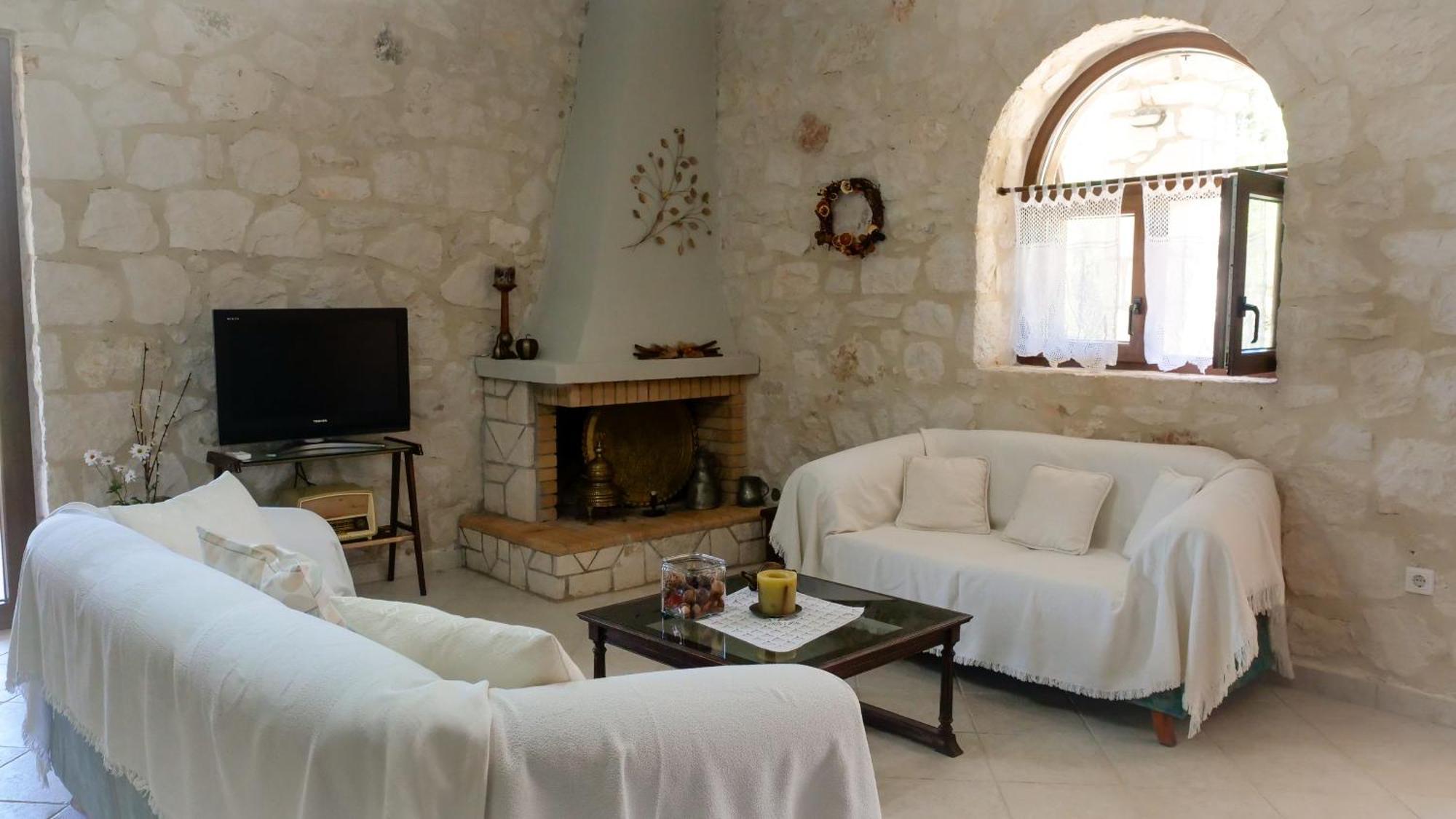 Fterini Apartments Sterna & Alletri Agios Leon Dış mekan fotoğraf